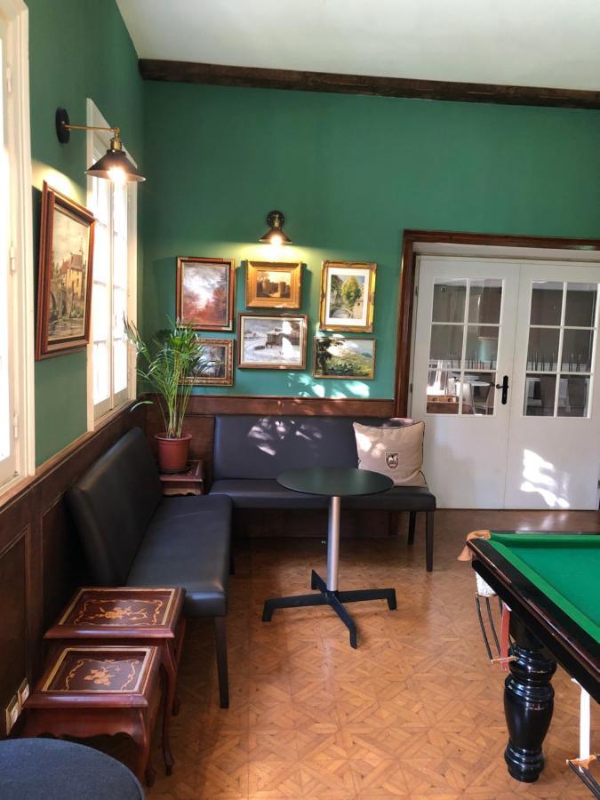 Pierrefontaine-les-Varans Hotel D'Artiste מראה חיצוני תמונה