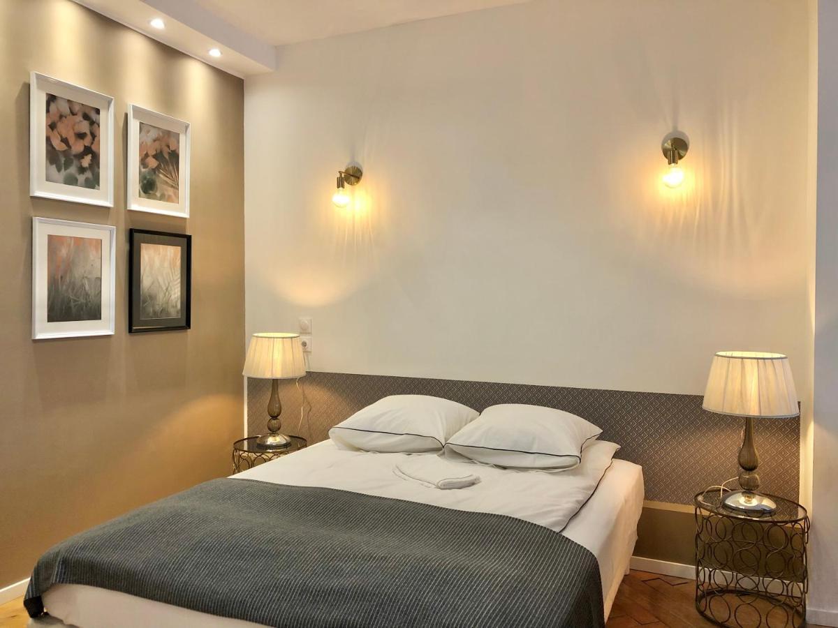 Pierrefontaine-les-Varans Hotel D'Artiste מראה חיצוני תמונה